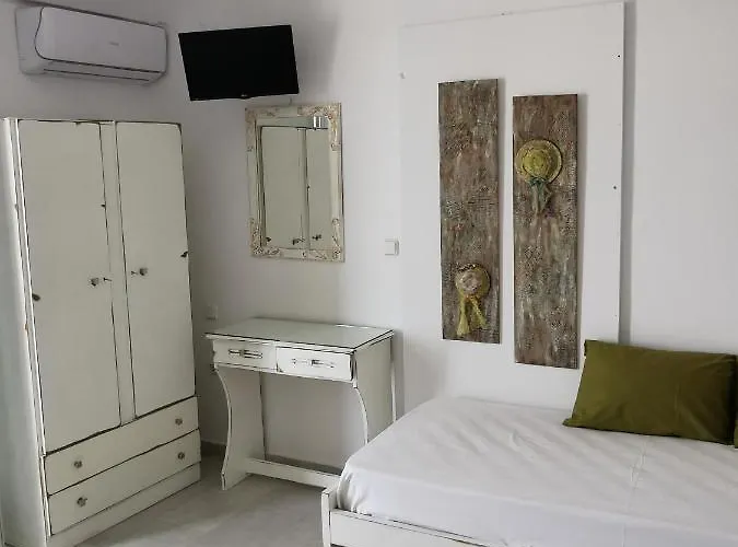 Vitzileos * Agios Prokopios (Naxos)