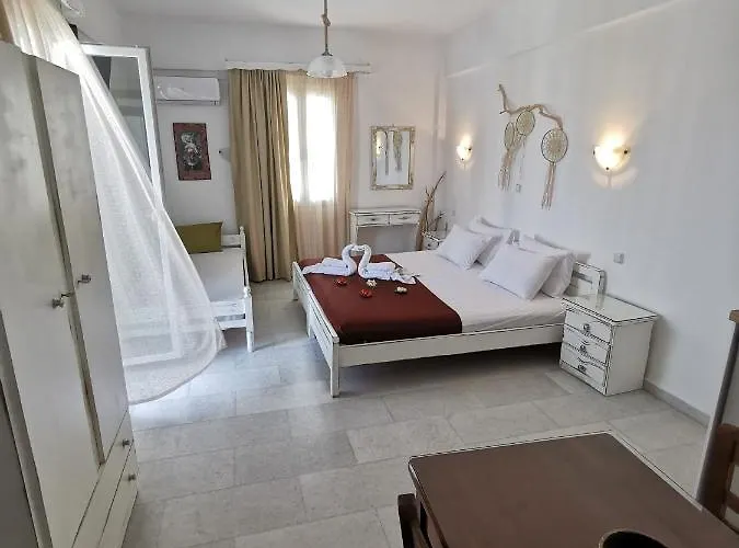 Vitzileos * Agios Prokopios (Naxos)